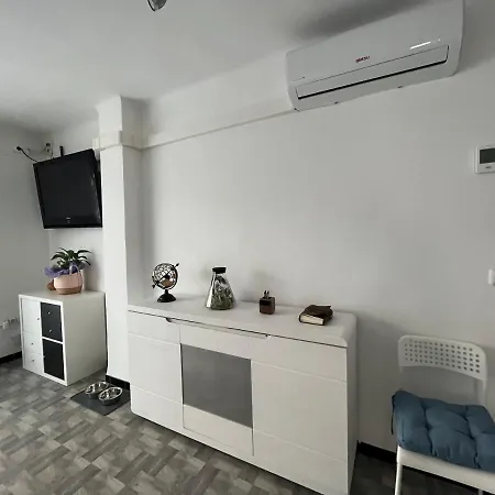 Piso Rita Apartment Roses